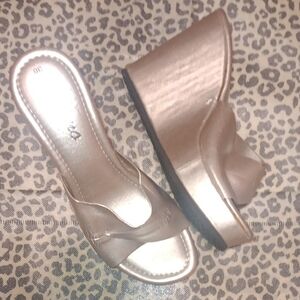 Shimano Women's Metallic Wedge Sandals